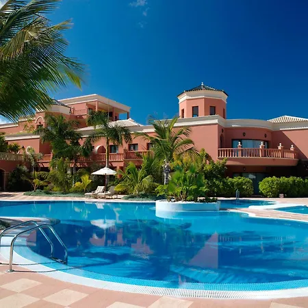 Madrigueras Golf & - Adults Only Otel