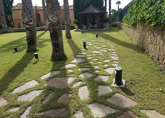 מלון Madrigueras Golf & - Adults Only 5*