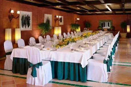 Madrigueras Golf & - Adults Only מלון 5*